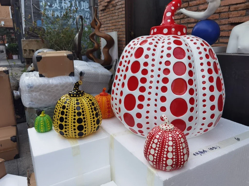 Kusama Yayoi Pumpkin Statue Ja - Interior Design Japan ulasan dan harga